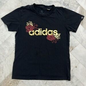 Adidas women's t shirt, size S, worn twice.